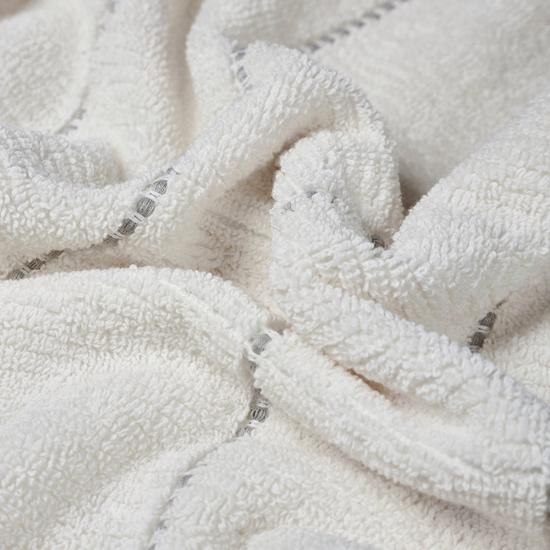 Selma Coloured Towel